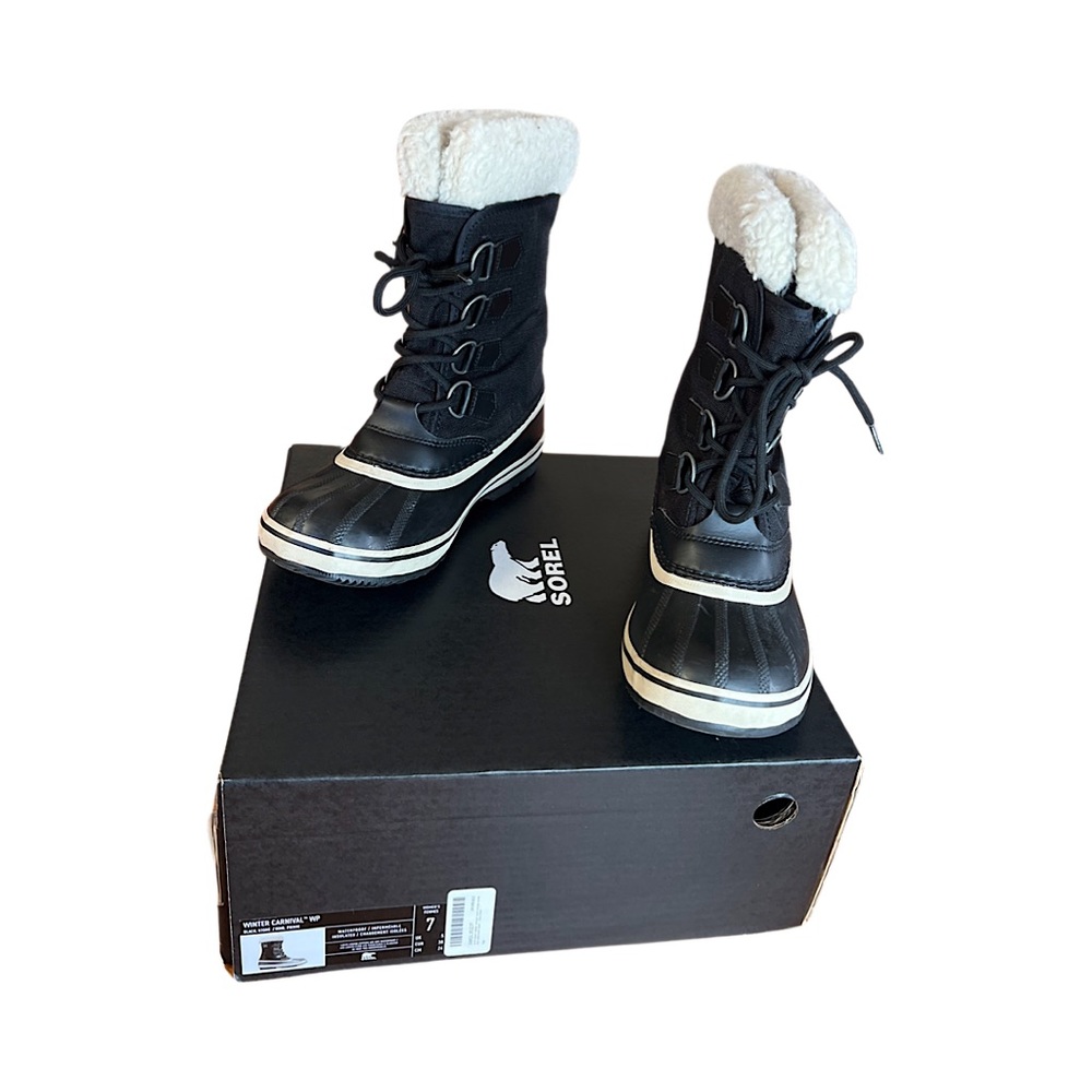 Sorel Boots sz 7 Winter Carnival Waterproof